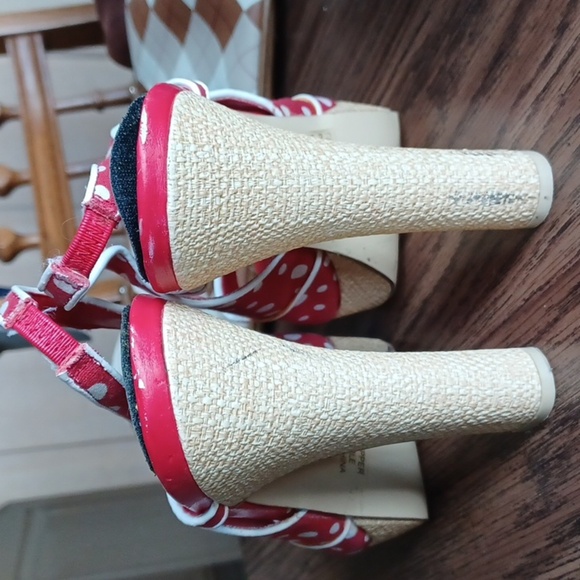 Y-not? RED AND WHITE POLKA DOT HEELS, 5", Vixen!! - Picture 4 of 8